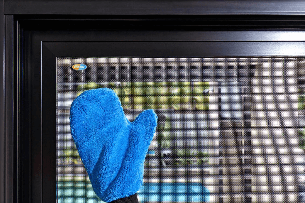 cleaning glove